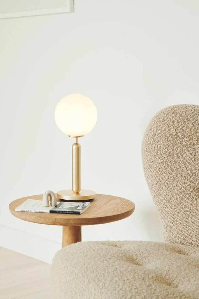 Лампа настольная Miira Table Brass Opal