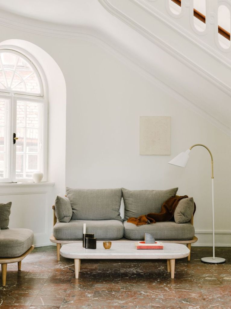 Стол журнальный Fly SC5 White Oiled Oak Honed Bianco Carrara