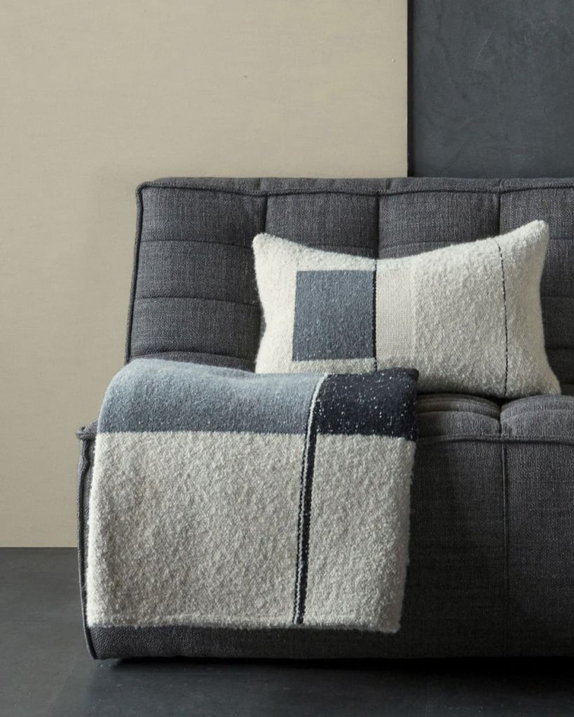 Подушка Urban Cushion 40х60