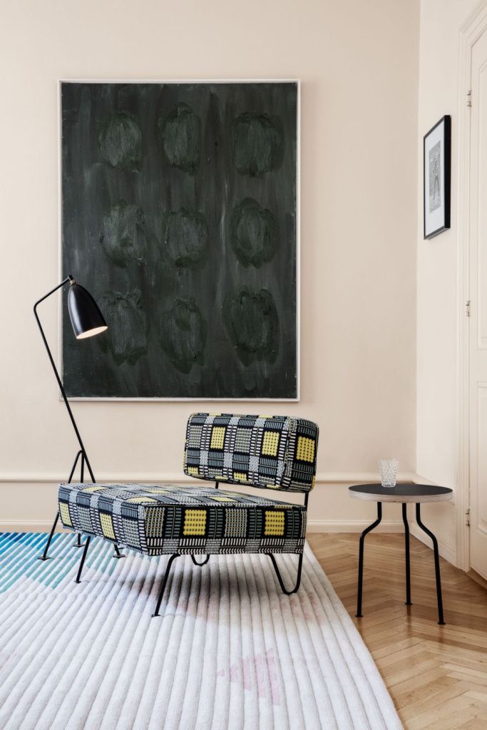 Торшер Grashoppa Floor Lamp Black Semi Matt