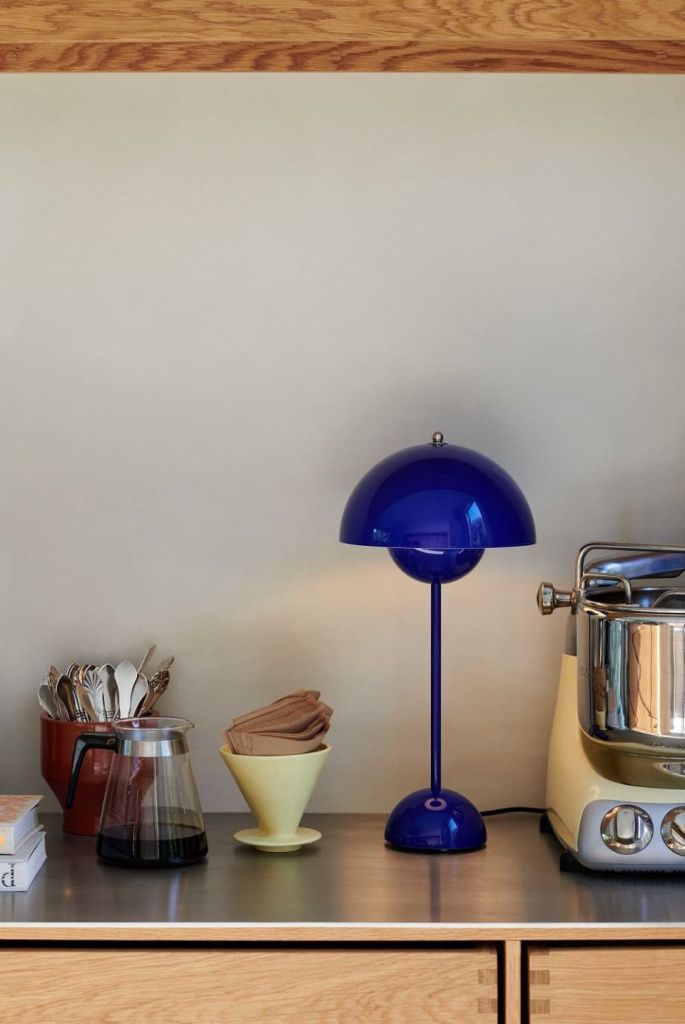 Светильник настольный Flowerpot VP3 Cobalt Blue