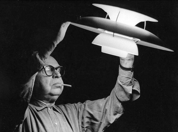 Poul Henningsen